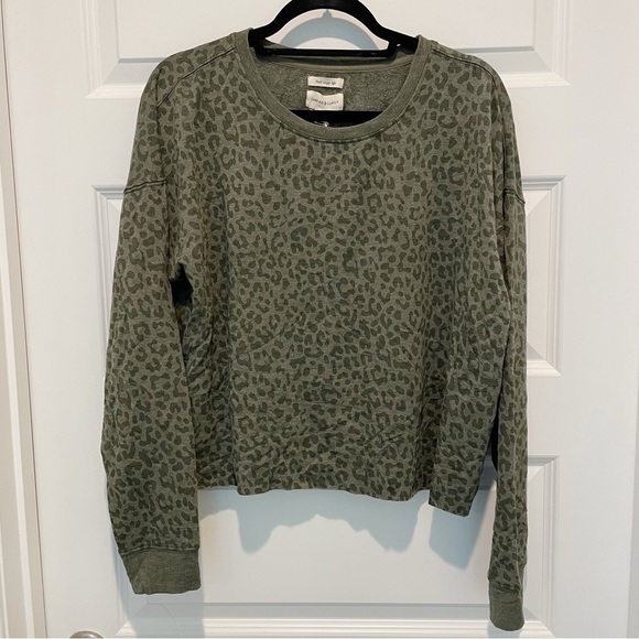 Thread & Supply Aliza Top in Green Leopard NWT - Picture 2 of 8